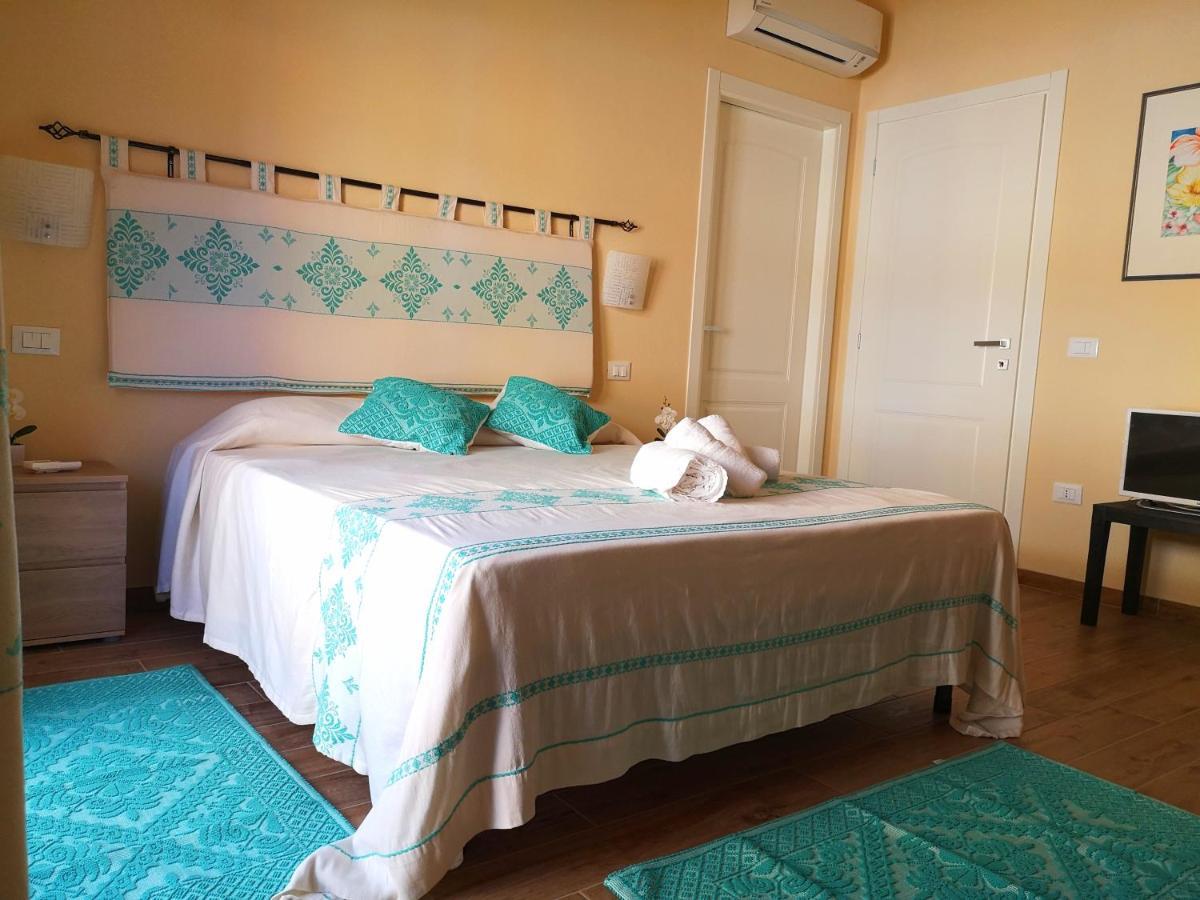 Le Orchidee Otel Bosa Dış mekan fotoğraf